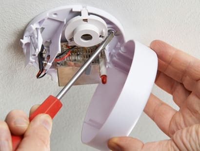 service_smoke_detector_installation